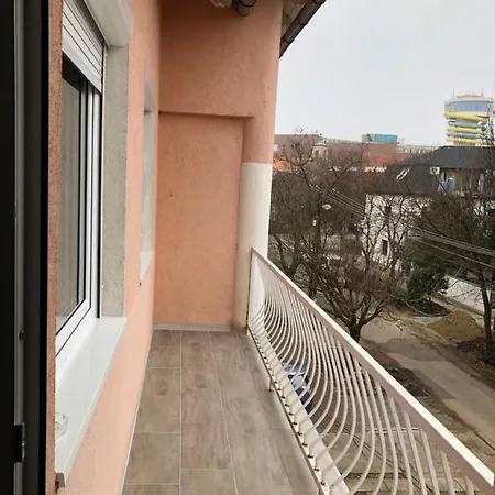Apartament Gyoengye *