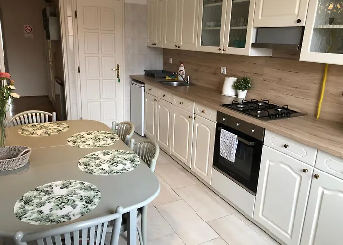 Gyoengye Apartment Szegedin