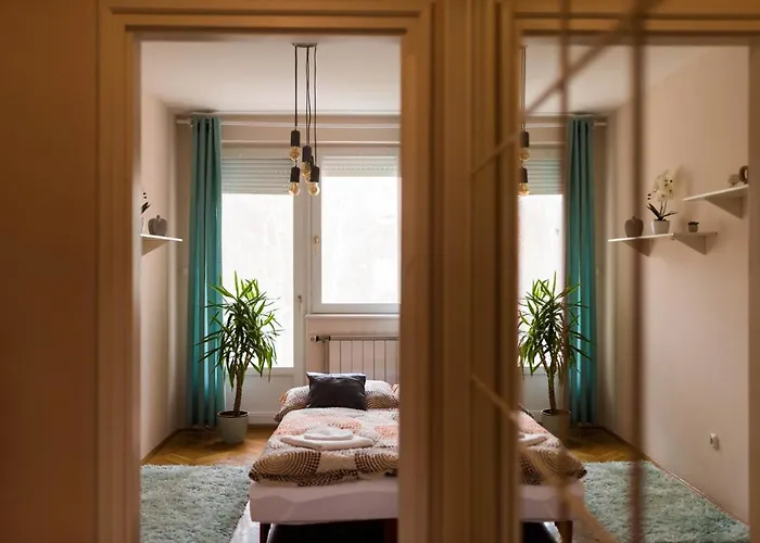 Gyoengye Apartment *