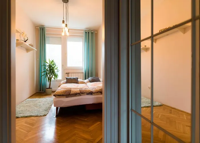 Apartment Gyoengye *